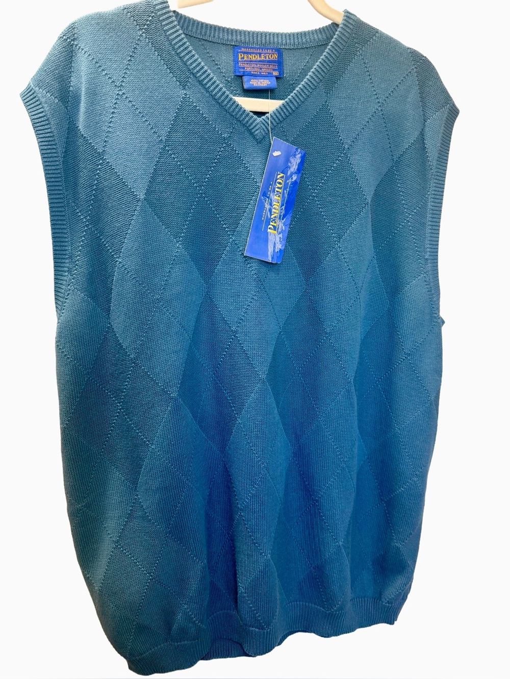 Brand New with Tags (NWT) Men's Pendleton Sweater Vest